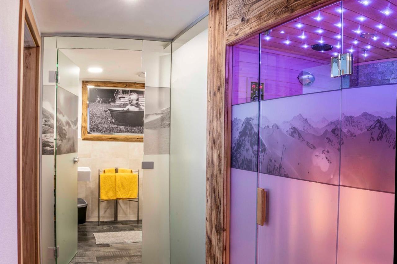 Almhof-Reithof Pitztal Hotel Sankt Leonhard im Pitztal Bagian luar foto